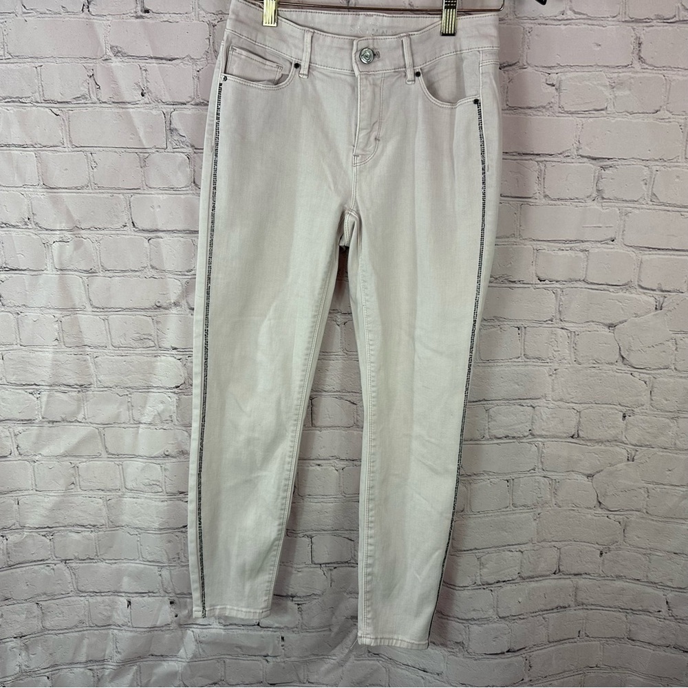 white house black market the skinny crop Jeans embellished side stripe sz small